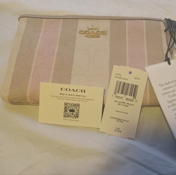 Coach Accessories - New Large Coach Wristlet